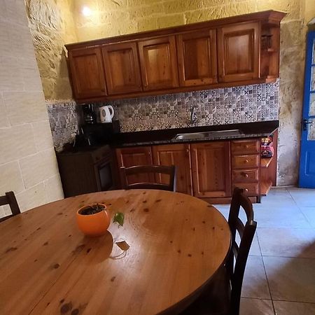Ta Lucia Farmhouse With Private Pool And Bbq Santa Luċija Exterior foto