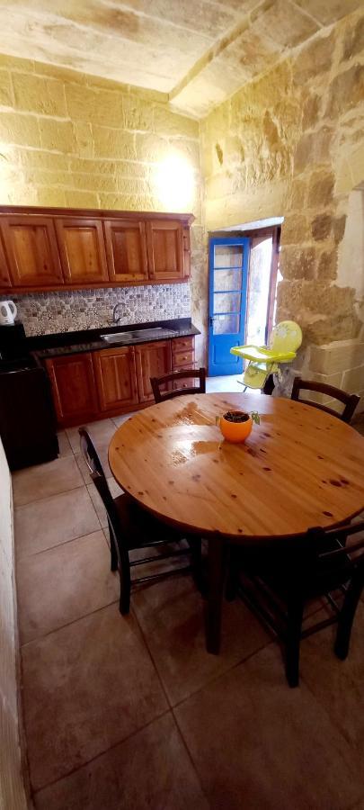 Ta Lucia Farmhouse With Private Pool And Bbq Santa Luċija Exterior foto